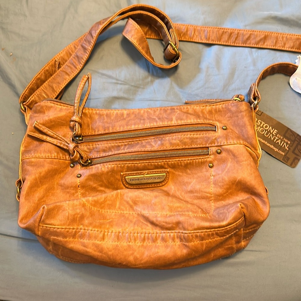 Stone Mountain crossbody